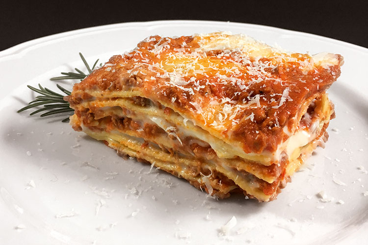 lasagna with bolognese sauce