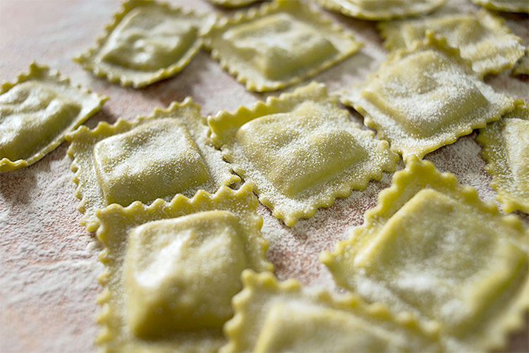 Ravioli verdi agli Asparagi